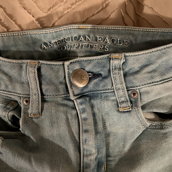 American Eagle Skinny Jeans. Women’s Size 2. - Picture 3 of 7